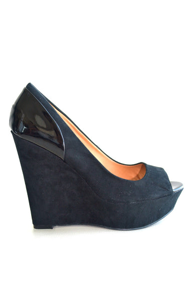 Peeping Tom Wedges - Black
