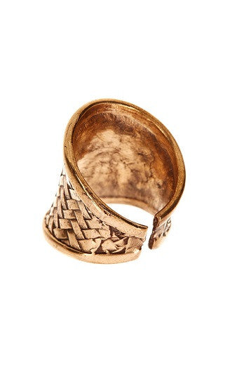 Twisted Fate Ring
